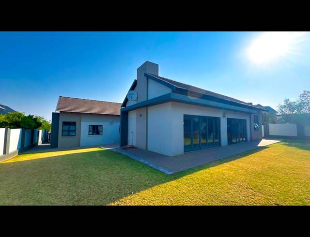 4 BEDROOM HOUSE FOR SALE IN MIDSTREAM RIDGE